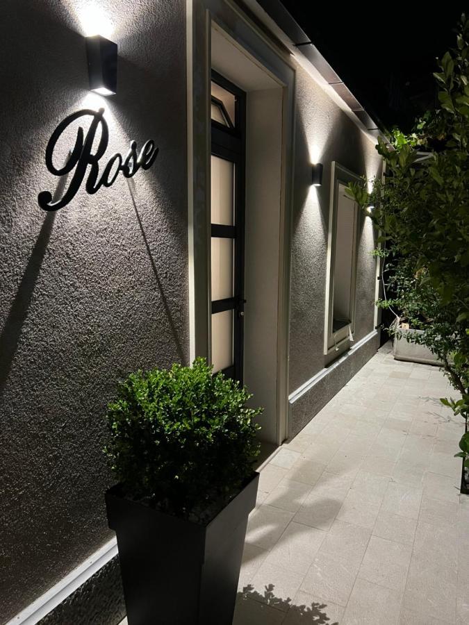 포드고리차 Rose Downtown 아파트 외부 사진